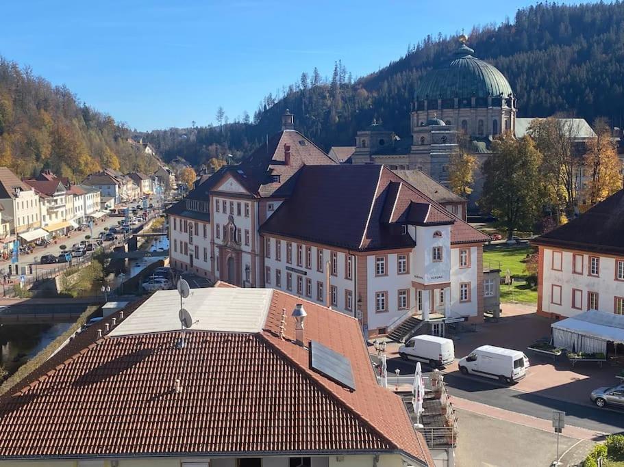 Auszeit Im Schoenen Hochschwarzwald 圣布拉辛 外观 照片